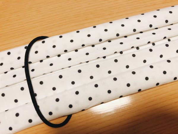 縫わないマスク作り方