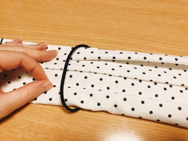 縫わないマスク作り方